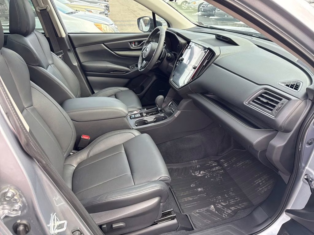 2026 Ice Silver Metallic Subaru Ascent Onyx Edition Touring AWD SUV