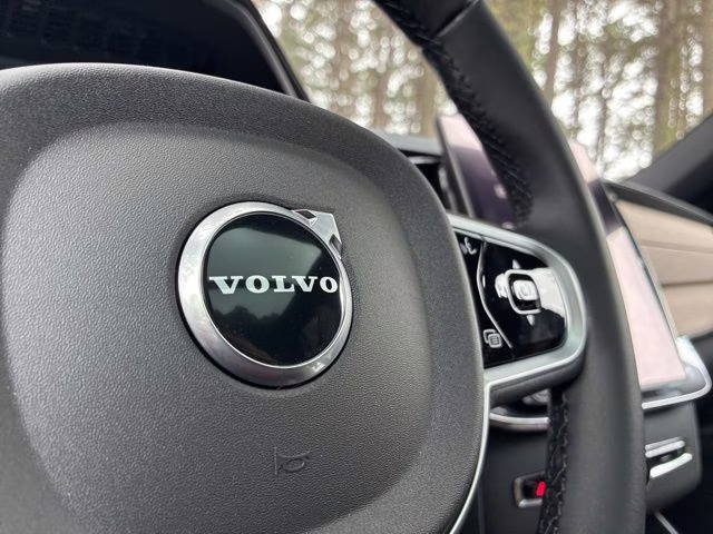 2026 Onyx Black Volvo XC90 B6 Plus 7-Seater AWD SUV