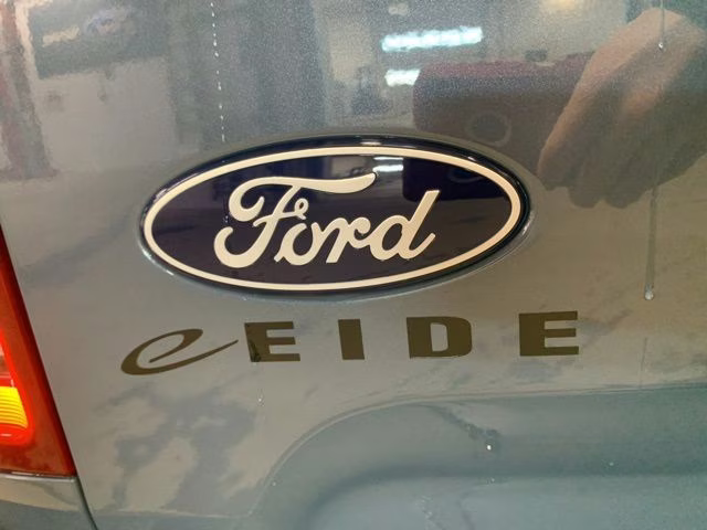 2026 Azure Gray Met Tri-Coat Ford Bronco Sport Outer Banks 4X4 SUV