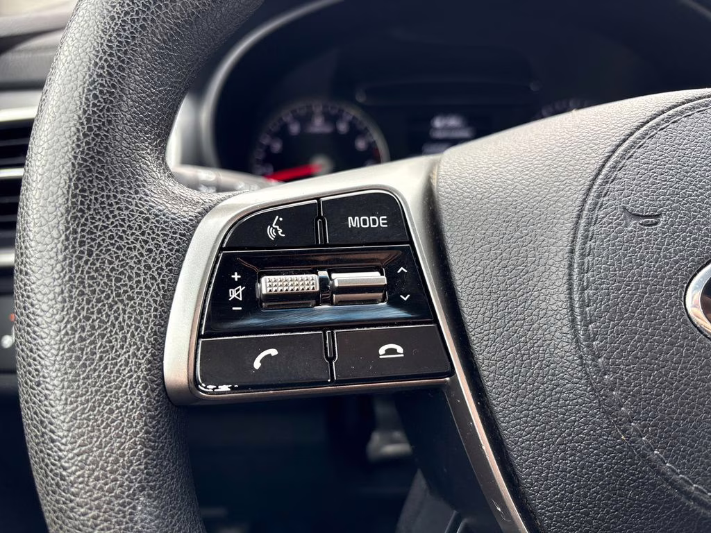 2019 Sparkling Silver Kia Sorento LX AWD SUV