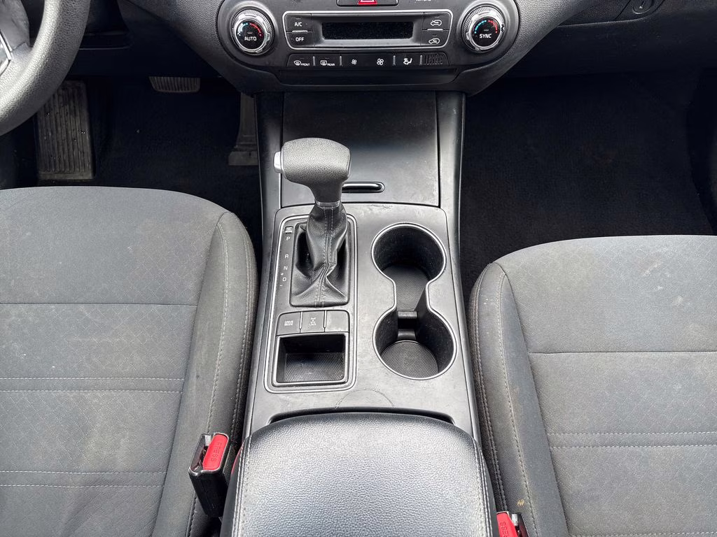 2019 Sparkling Silver Kia Sorento LX AWD SUV