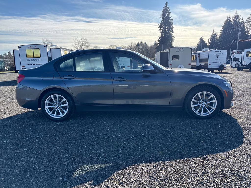 2018 Mineral Gray Metallic BMW 3 Series 320i RWD Sedan