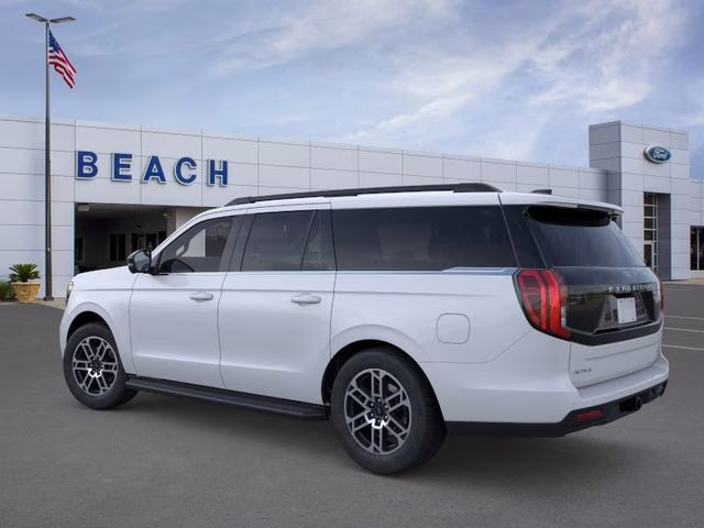 2026 Silver Metallic Ford Expedition Max Active RWD SUV