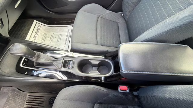 2020 Blizzard Pearl Toyota Corolla SE FWD Sedan