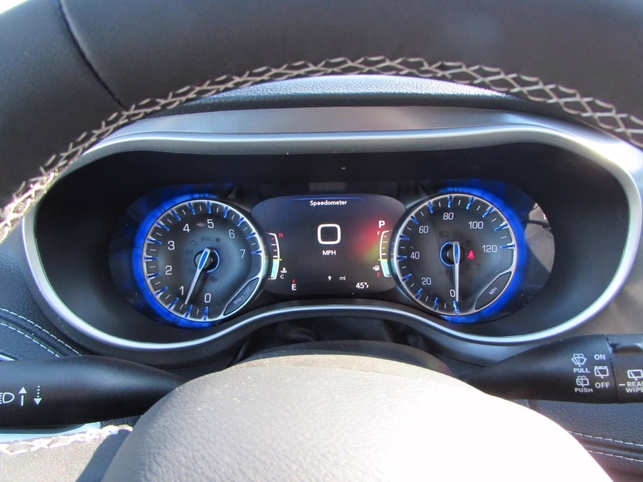 2026 Bright White Clearcoat Chrysler Pacifica Select FWD Van