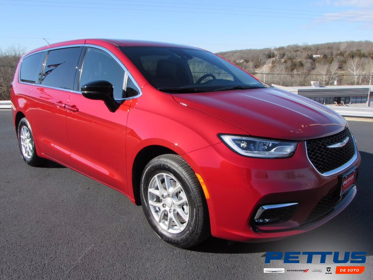 2026 Red Hot Pearlcoat Chrysler Pacifica Select FWD Van