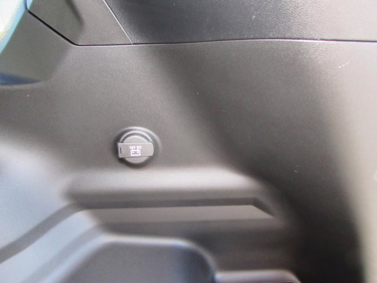 2026 Bright White Clearcoat Jeep Cherokee Limited 4X4 SUV