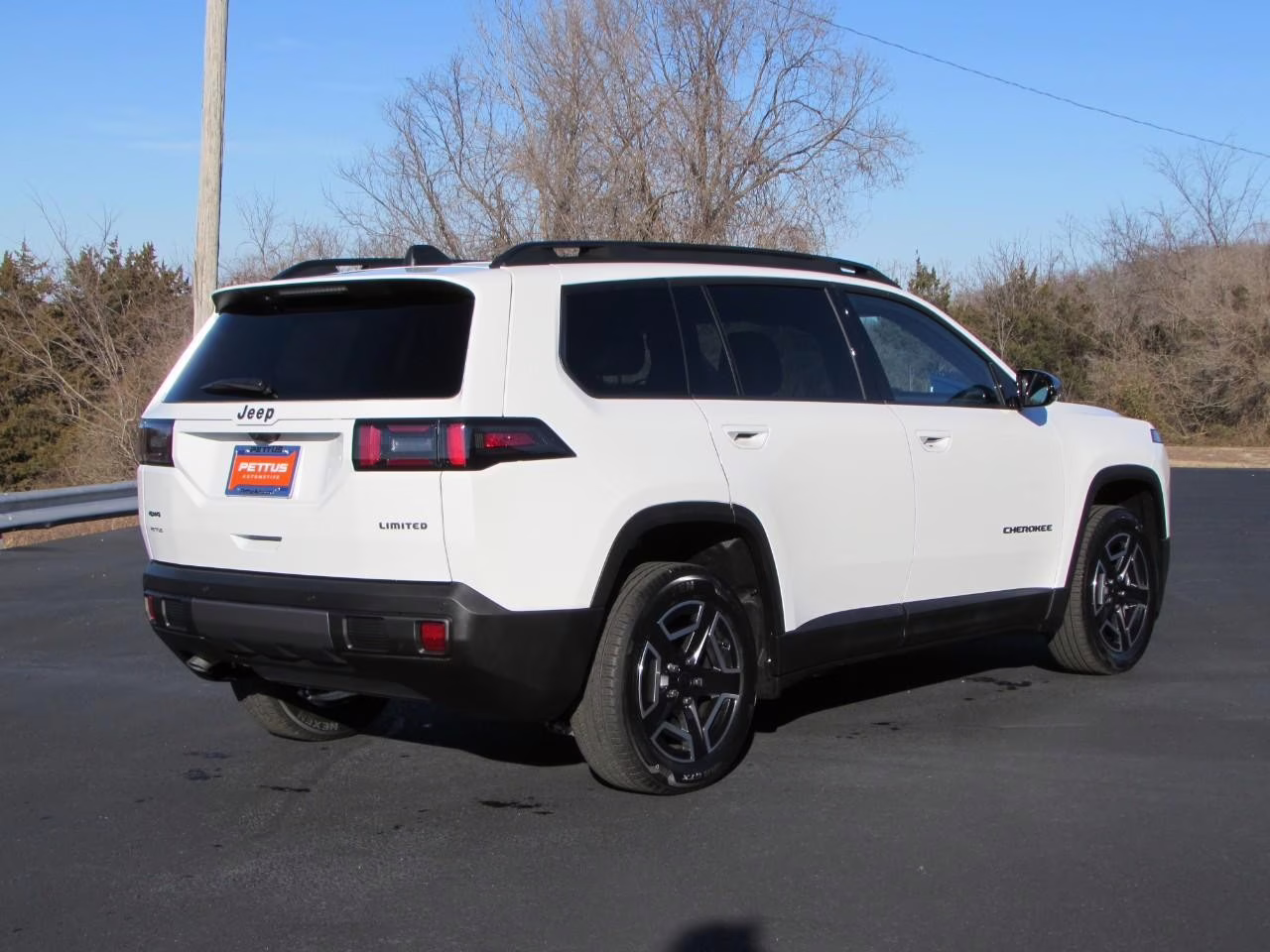 2026 Bright White Clearcoat Jeep Cherokee Limited 4X4 SUV