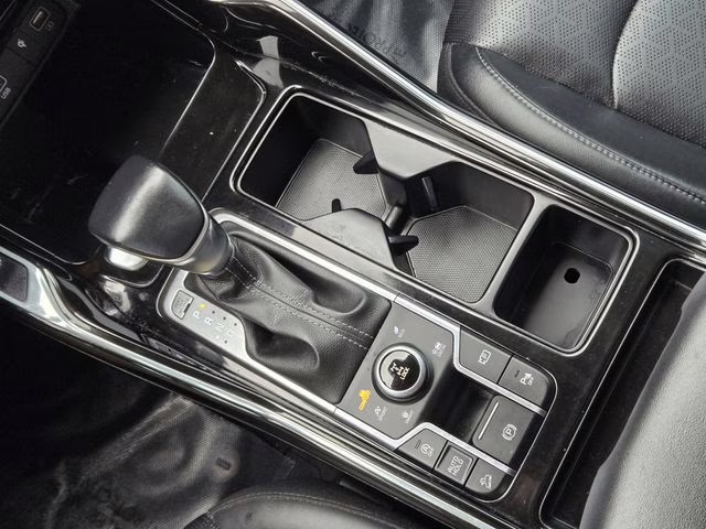 2022 Everlasting Silver Kia Sorento SX AWD SUV