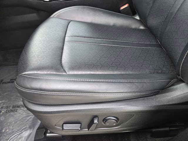 2022 Everlasting Silver Kia Sorento SX AWD SUV