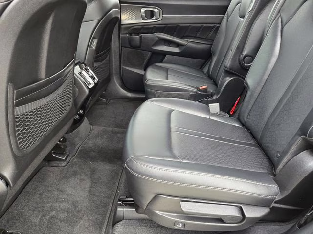 2022 Everlasting Silver Kia Sorento SX AWD SUV