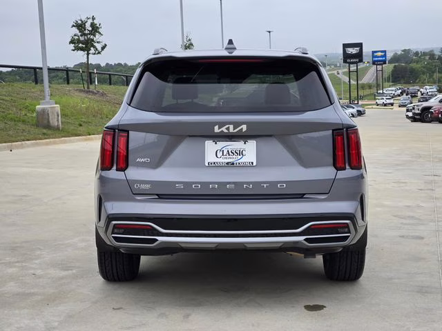 2022 Everlasting Silver Kia Sorento SX AWD SUV