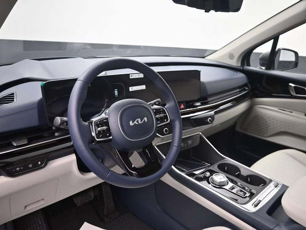 2026 Ceramic Silver Kia Carnival Hybrid SX Prestige FWD Van