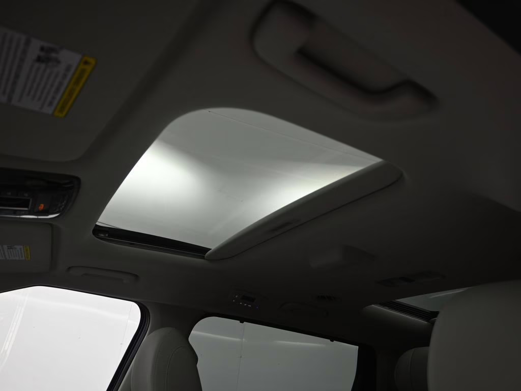 2026 Ceramic Silver Kia Carnival Hybrid SX Prestige FWD Van