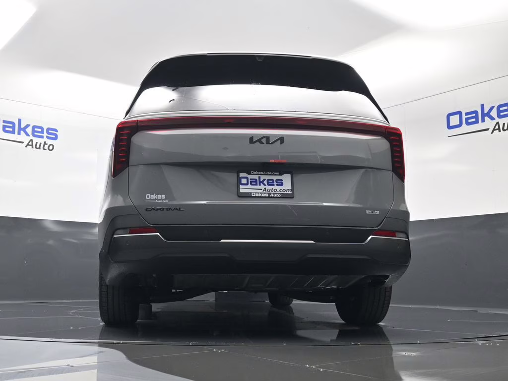 2026 Ceramic Silver Kia Carnival Hybrid SX Prestige FWD Van