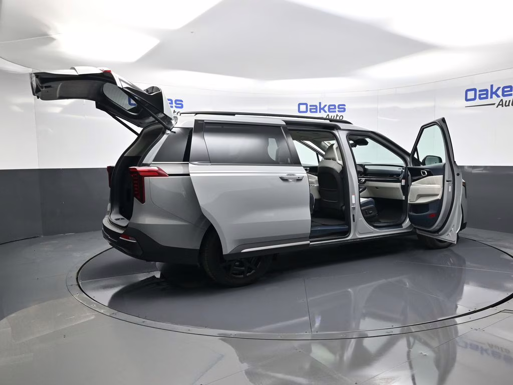 2026 Ceramic Silver Kia Carnival Hybrid SX Prestige FWD Van