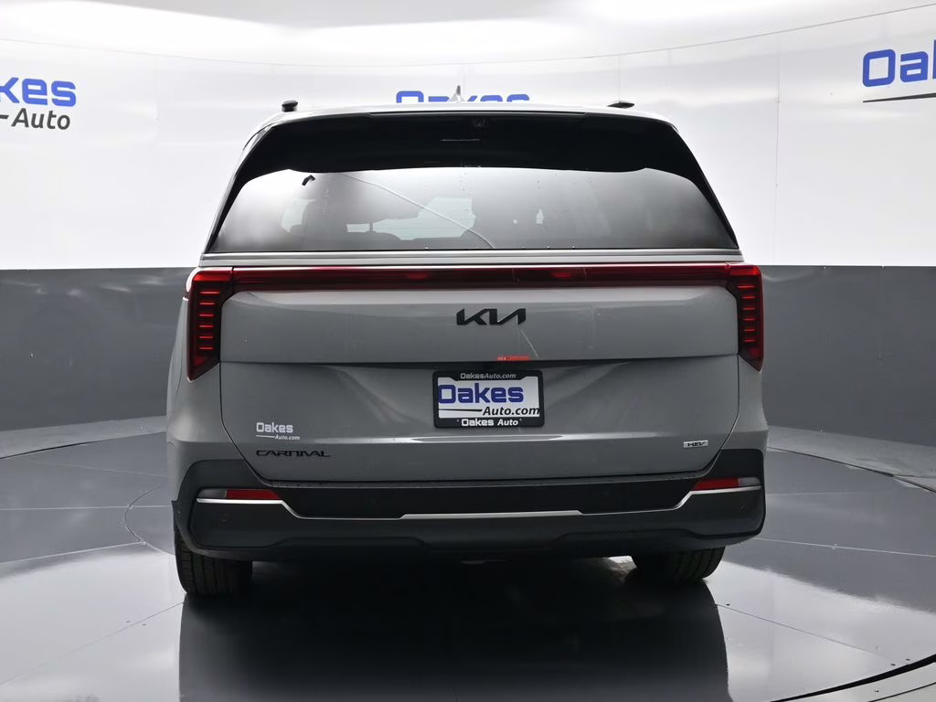2026 Ceramic Silver Kia Carnival Hybrid SX Prestige FWD Van