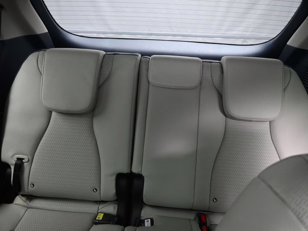 2026 Ceramic Silver Kia Carnival Hybrid SX Prestige FWD Van