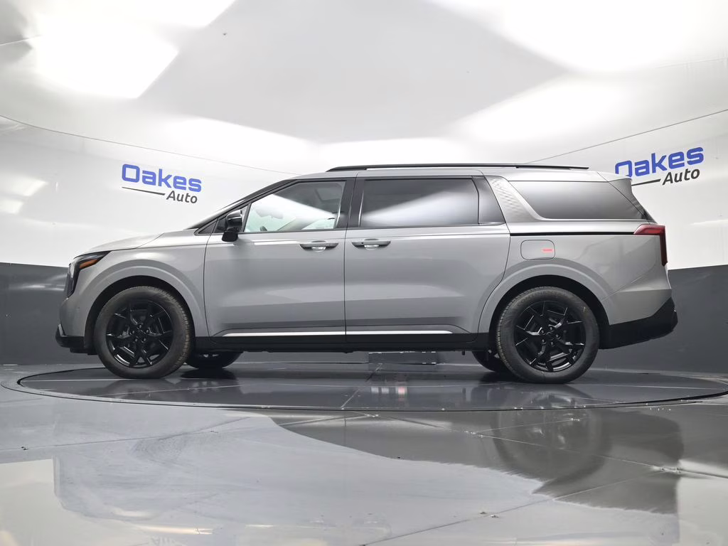 2026 Ceramic Silver Kia Carnival Hybrid SX Prestige FWD Van