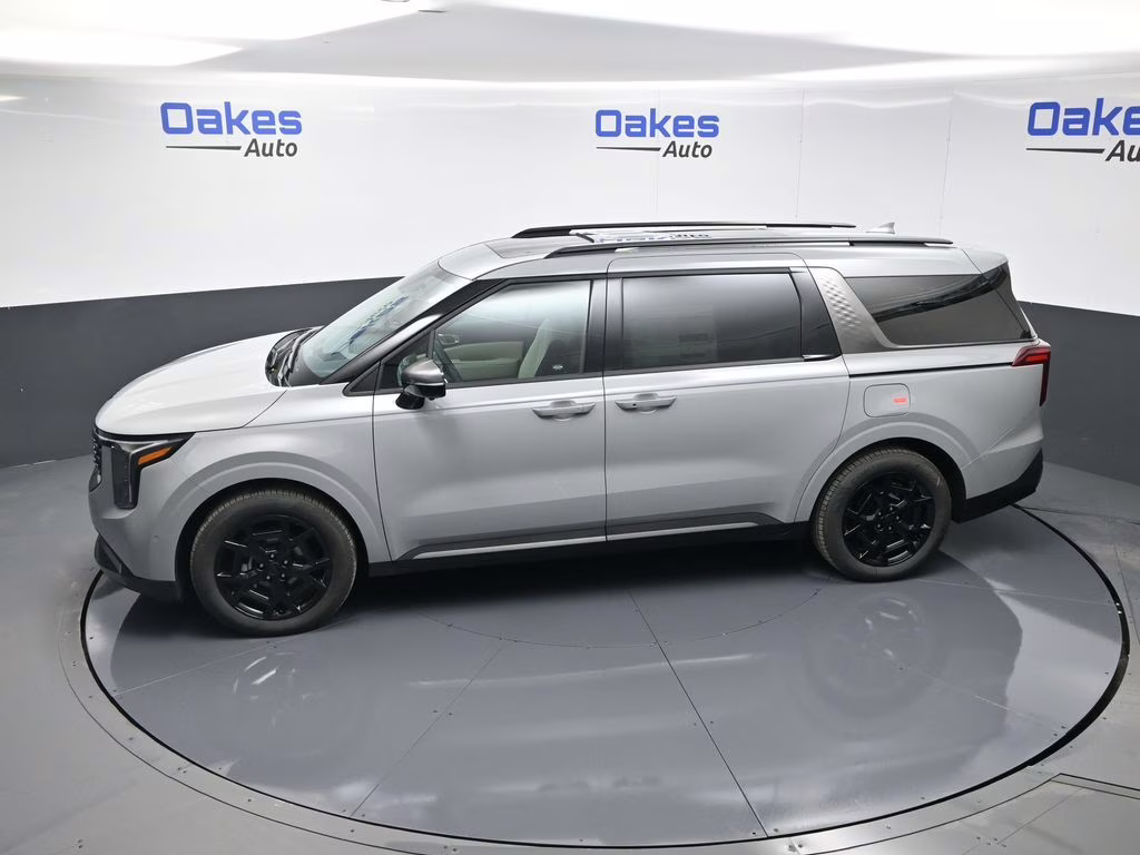 2026 Ceramic Silver Kia Carnival Hybrid SX Prestige FWD Van