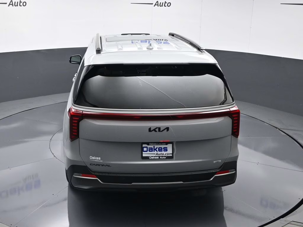 2026 Ceramic Silver Kia Carnival Hybrid SX Prestige FWD Van