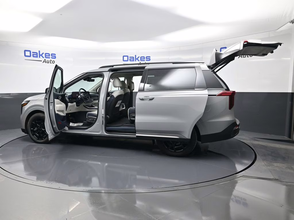 2026 Ceramic Silver Kia Carnival Hybrid SX Prestige FWD Van