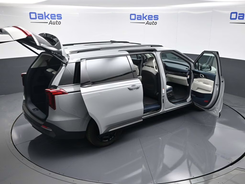 2026 Ceramic Silver Kia Carnival Hybrid SX Prestige FWD Van