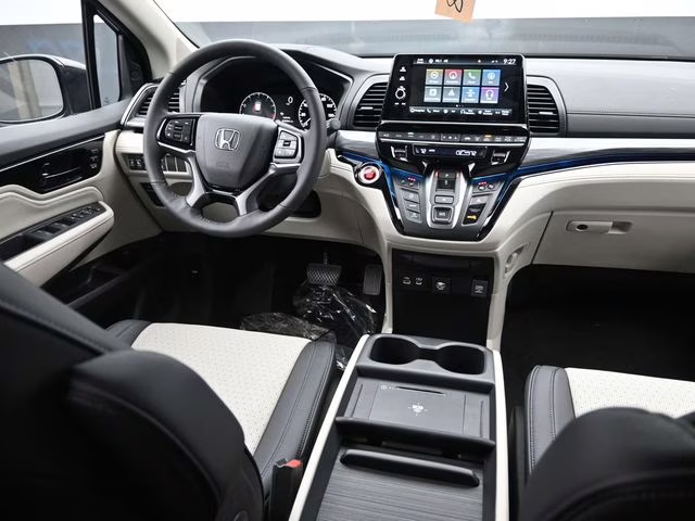 2026 Smoke Blue Pearl Honda Odyssey Elite FWD Van
