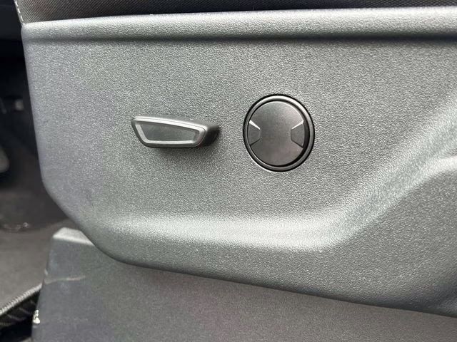 2026 Oxford White Ford F-150 XLT 4X4 Truck