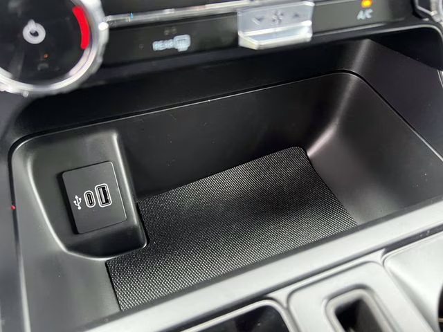 2026 Oxford White Ford F-150 XLT 4X4 Truck