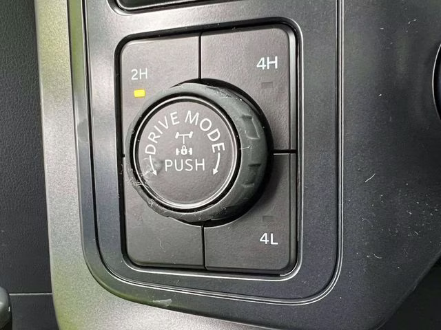 2026 Oxford White Ford F-150 XLT 4X4 Truck