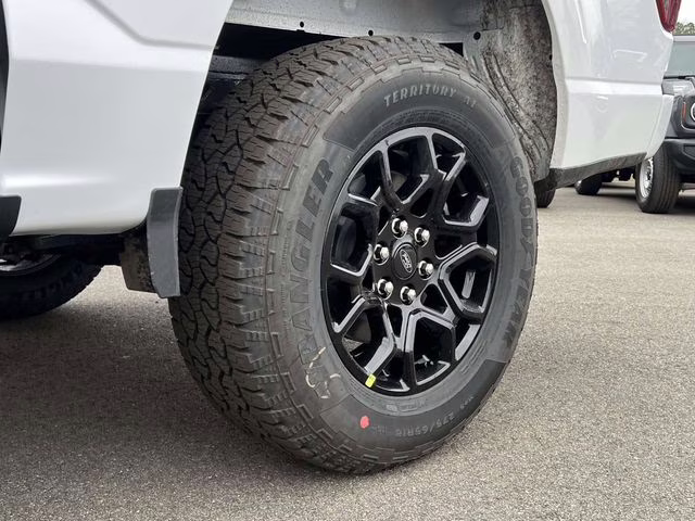 2026 Oxford White Ford F-150 XLT 4X4 Truck