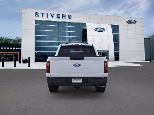 2026 Oxford White Ford F-150 XL 4X4 Truck