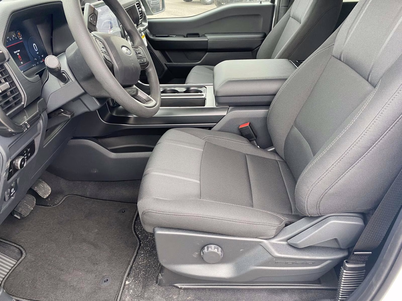 2026 Oxford White Ford F-150 STX 4X4 Truck