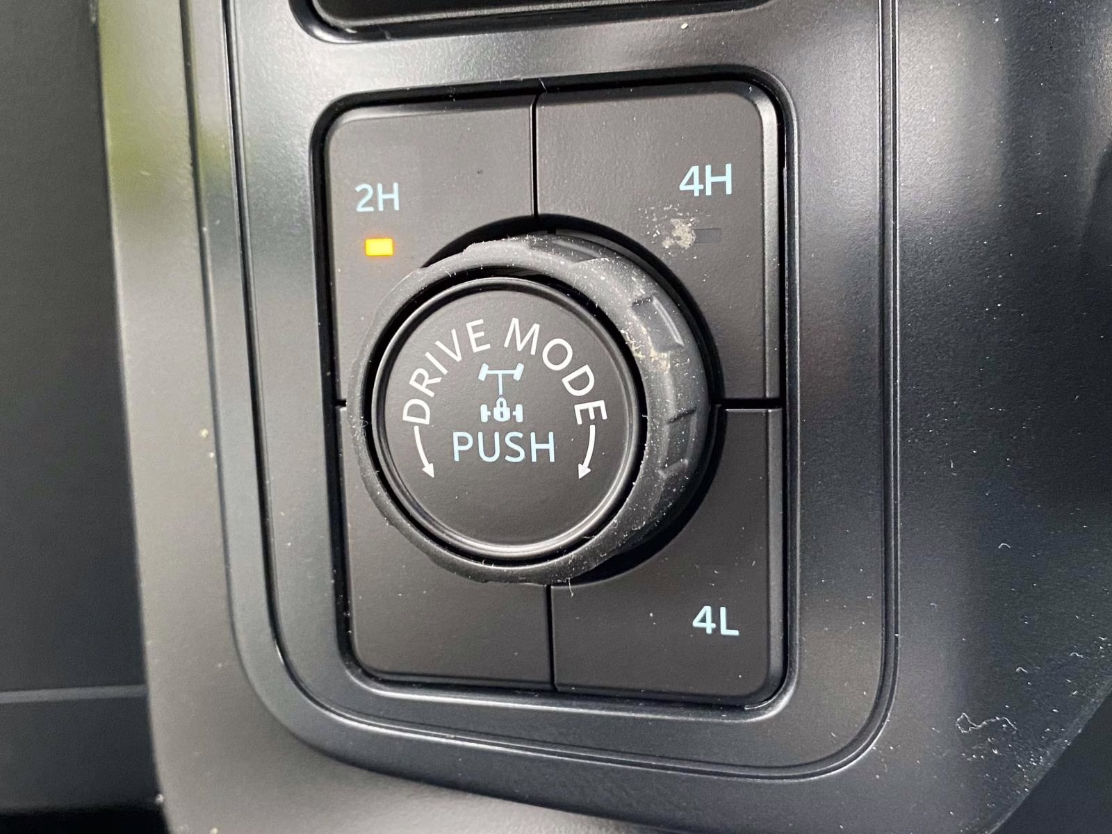 2026 Oxford White Ford F-150 STX 4X4 Truck