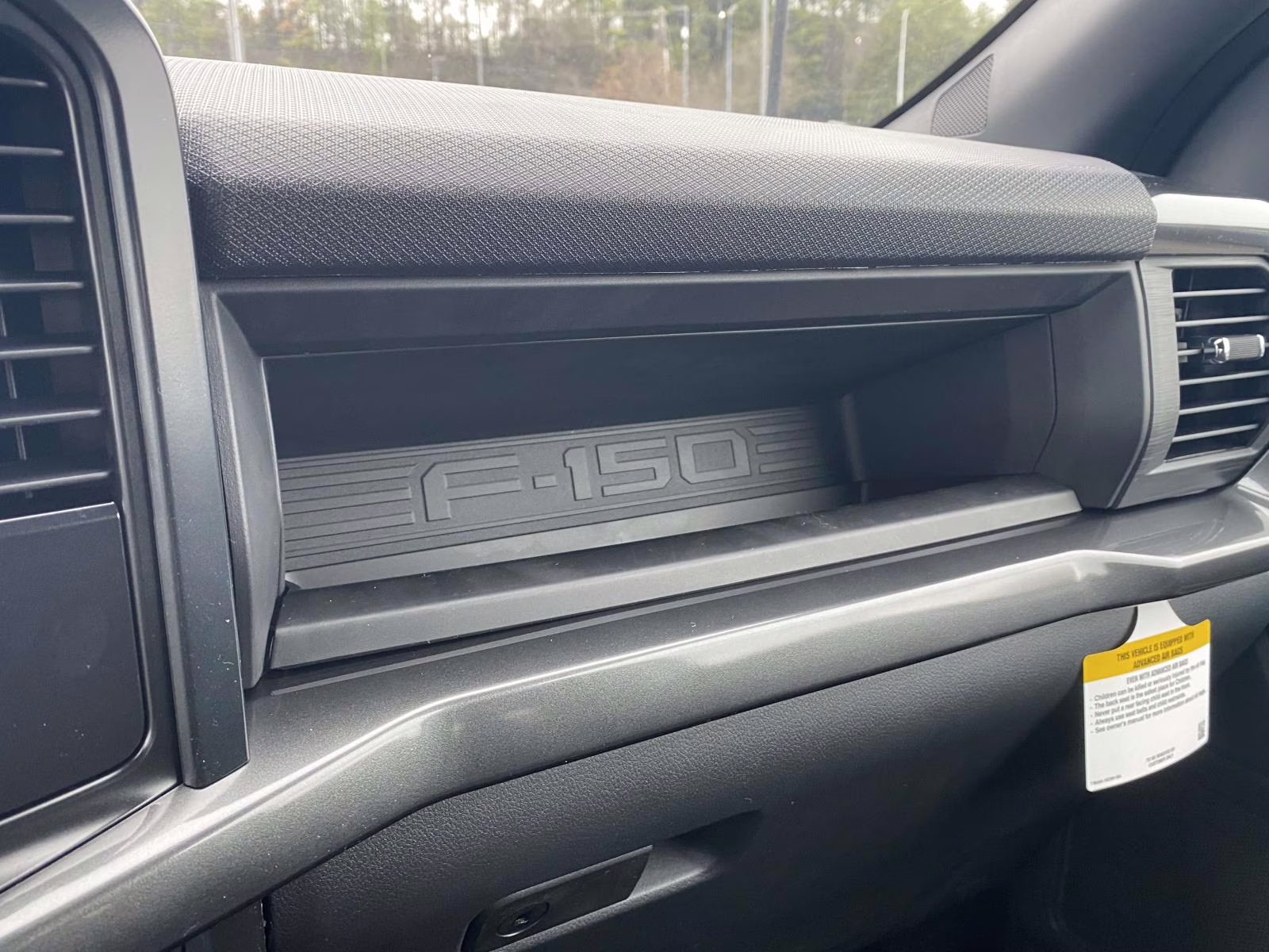 2026 Oxford White Ford F-150 STX 4X4 Truck