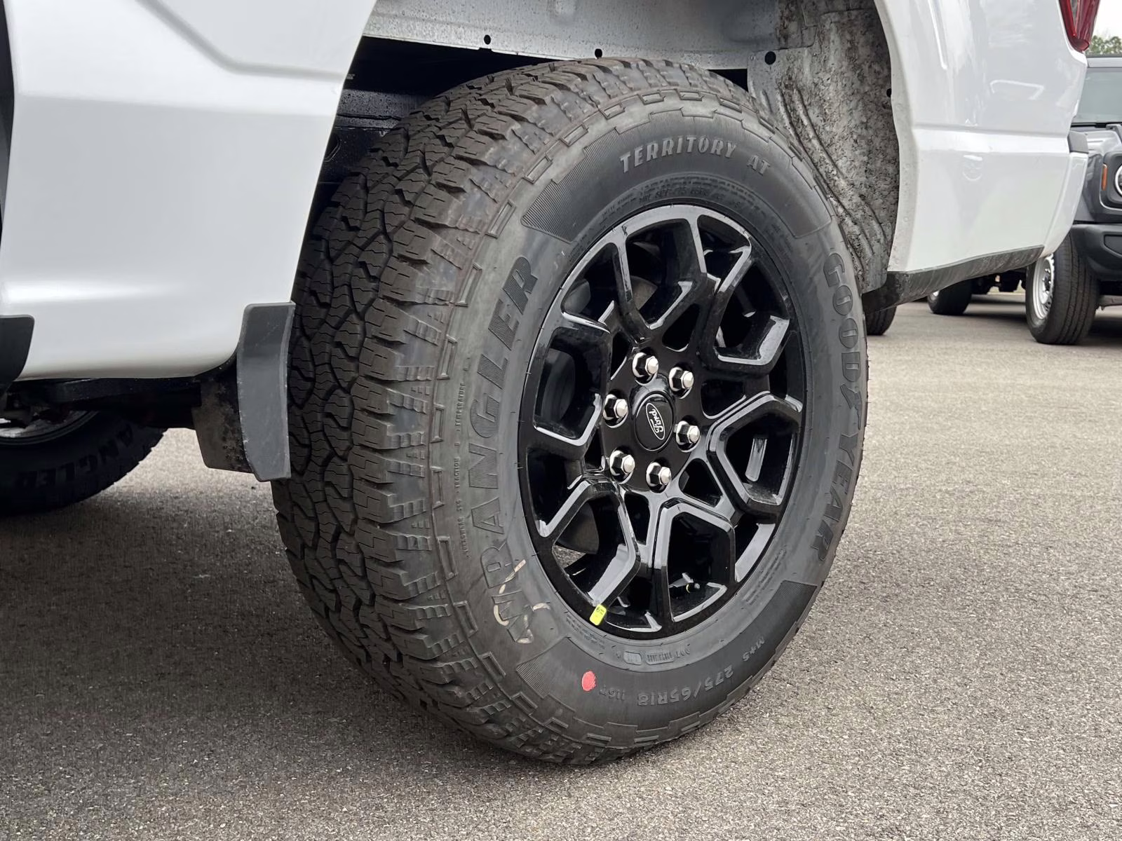 2026 Oxford White Ford F-150 XLT 4X4 Truck