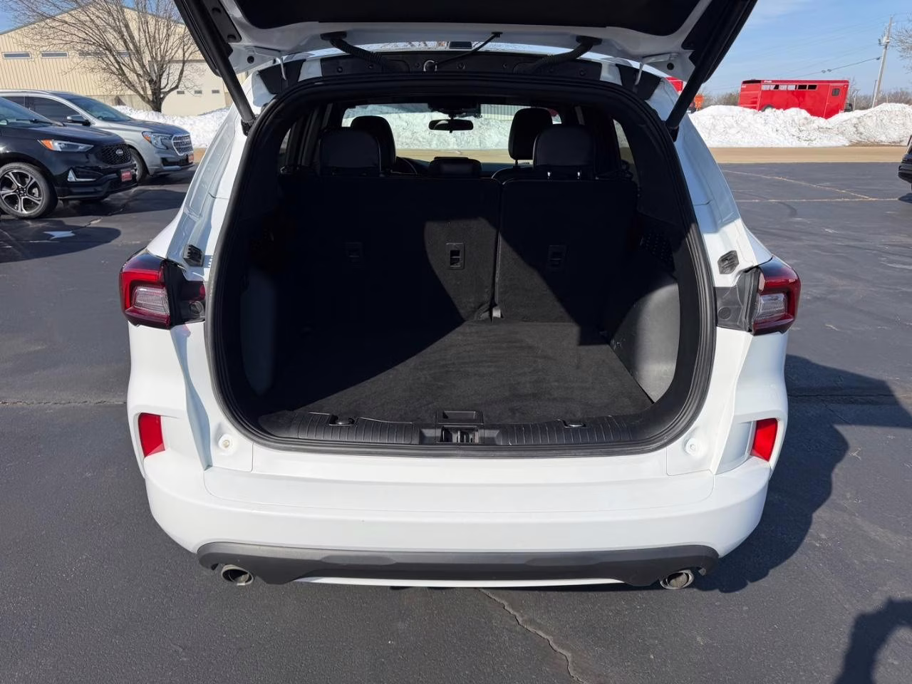 2023 Oxford White Ford Escape ST-Line AWD SUV