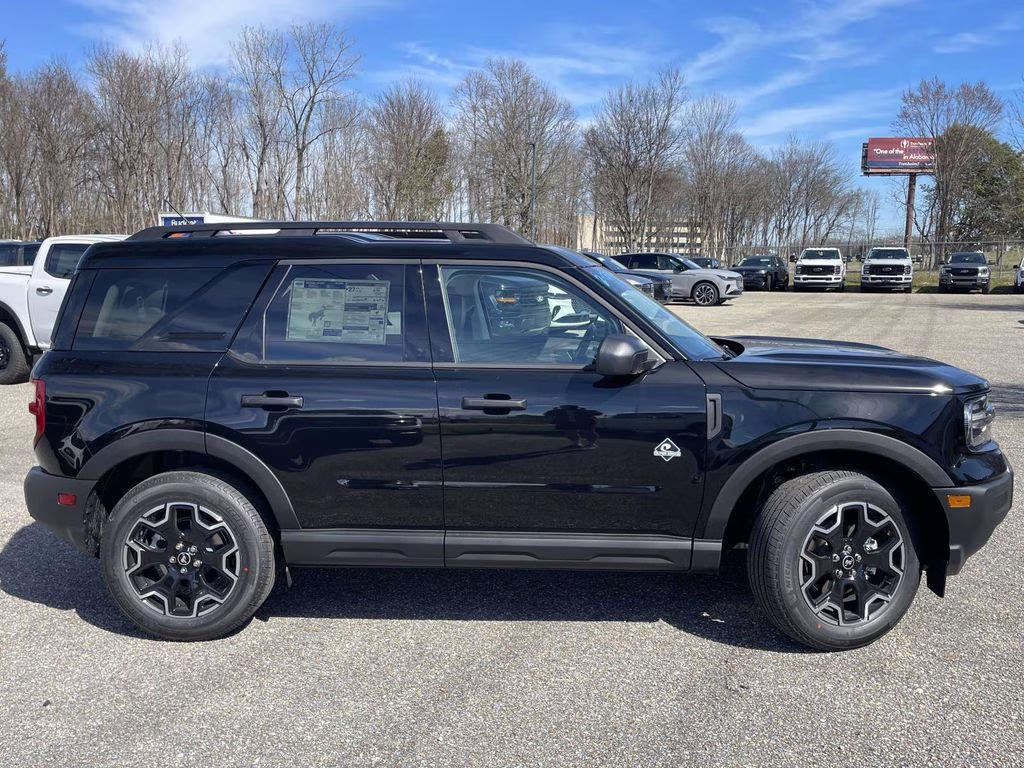 2026 Shadow Black Ford Bronco Sport Outer Banks 4X4 SUV