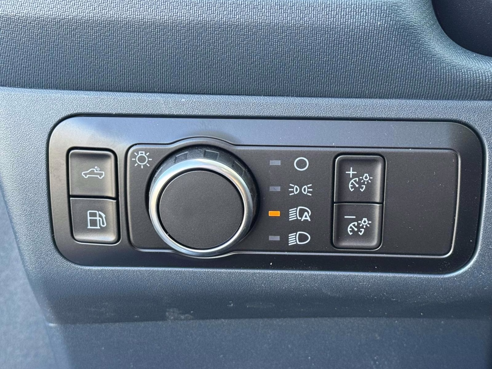 2026 Oxford White Ford Maverick XLT FWD SuperCrew FWD Truck