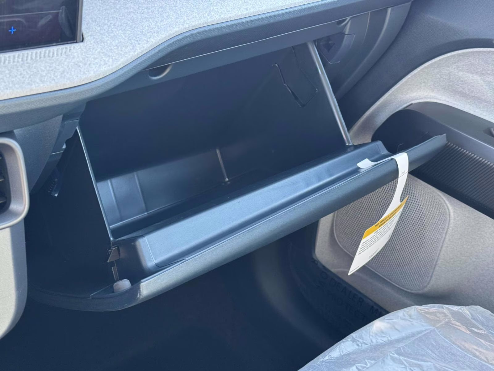 2026 Oxford White Ford Maverick XLT FWD SuperCrew FWD Truck