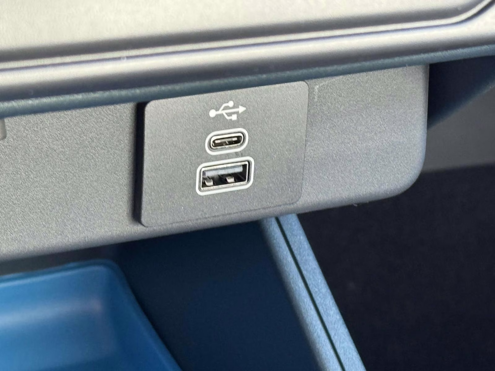 2026 Azure Gray Metallic Tri-Coat Ford Maverick XLT FWD SuperCrew FWD Truck