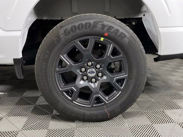 2026 Oxford White Ford F-150 STX RWD Truck