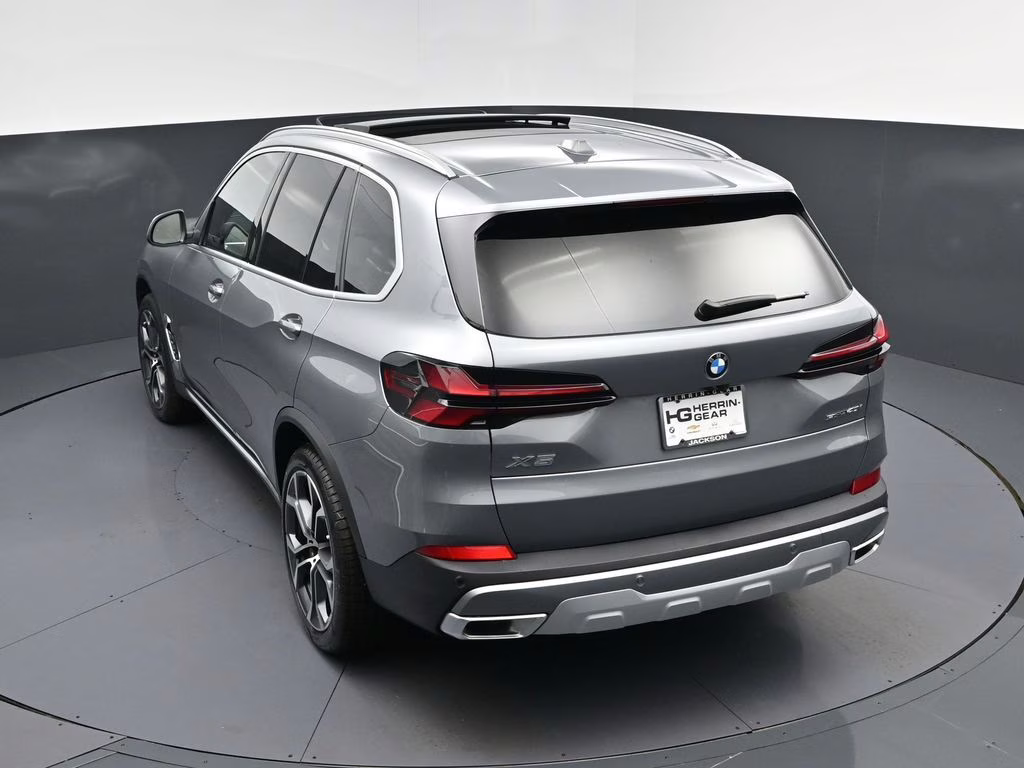 2026 Skyscraper Grey Metallic BMW X5 sDrive40i RWD SUV