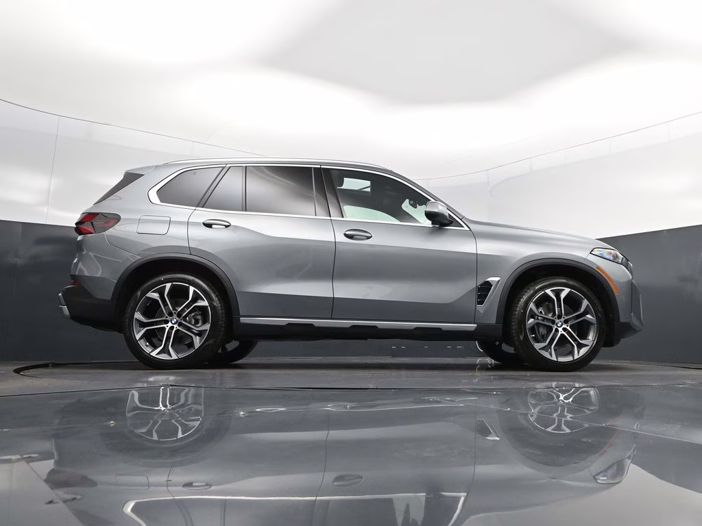 2026 Skyscraper Grey Metallic BMW X5 sDrive40i RWD SUV
