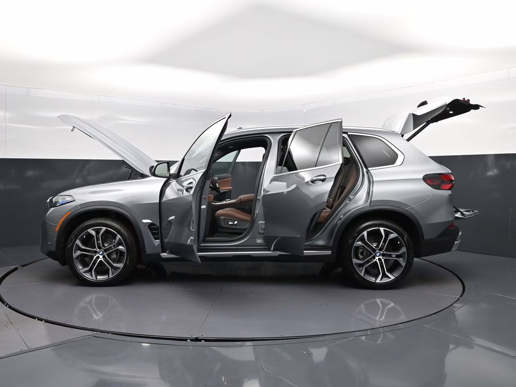 2026 Skyscraper Grey Metallic BMW X5 sDrive40i RWD SUV
