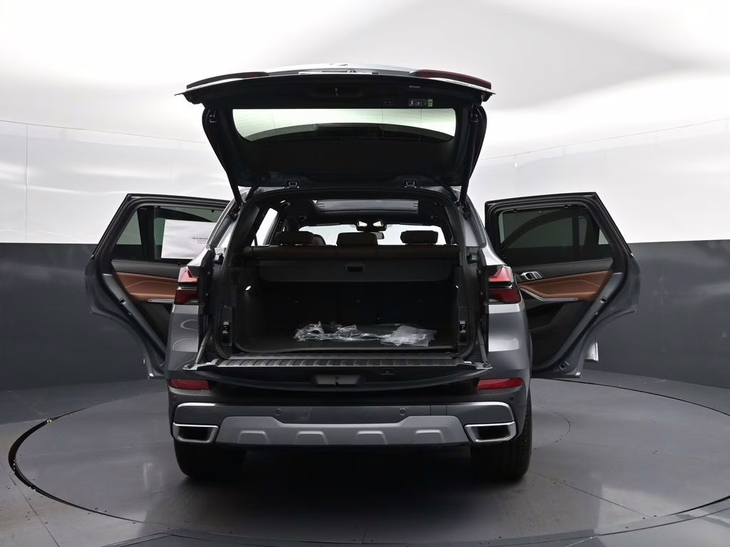 2026 Skyscraper Grey Metallic BMW X5 sDrive40i RWD SUV