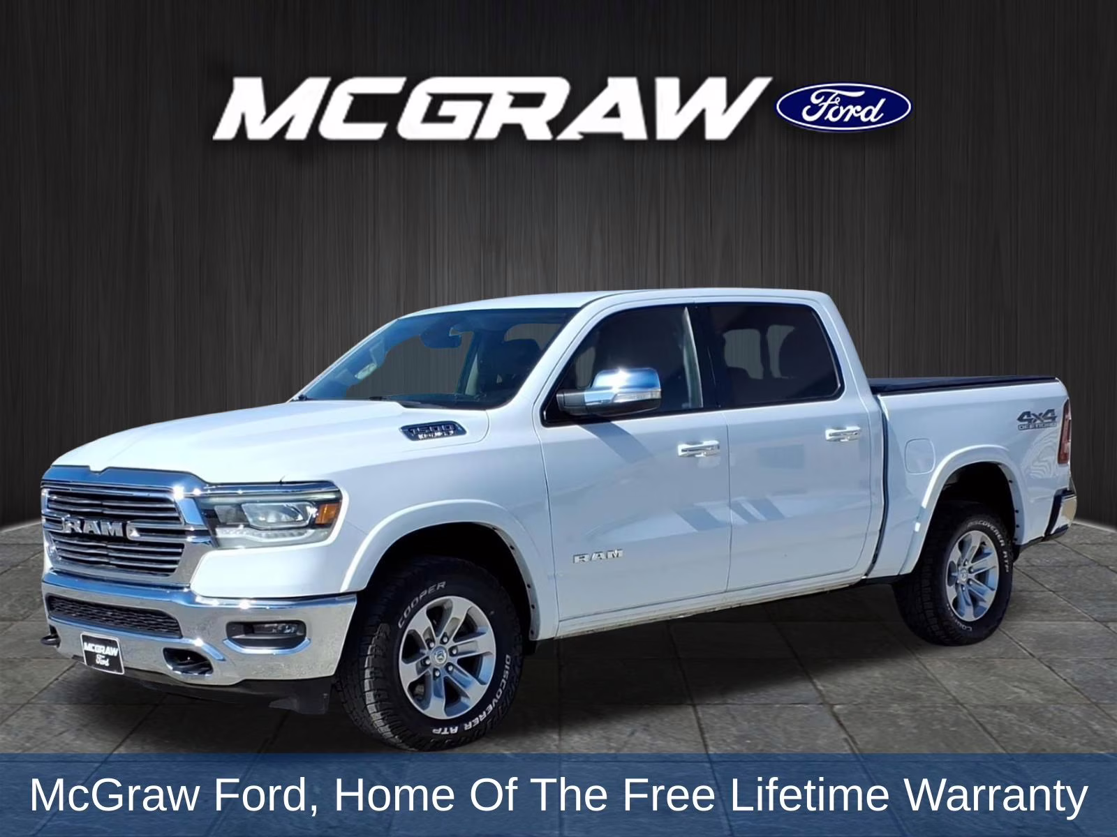 2020 Bright White Clearcoat Ram 1500 Laramie 4X4 Truck