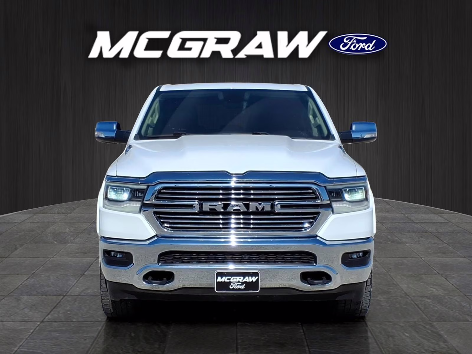 2020 Bright White Clearcoat Ram 1500 Laramie 4X4 Truck
