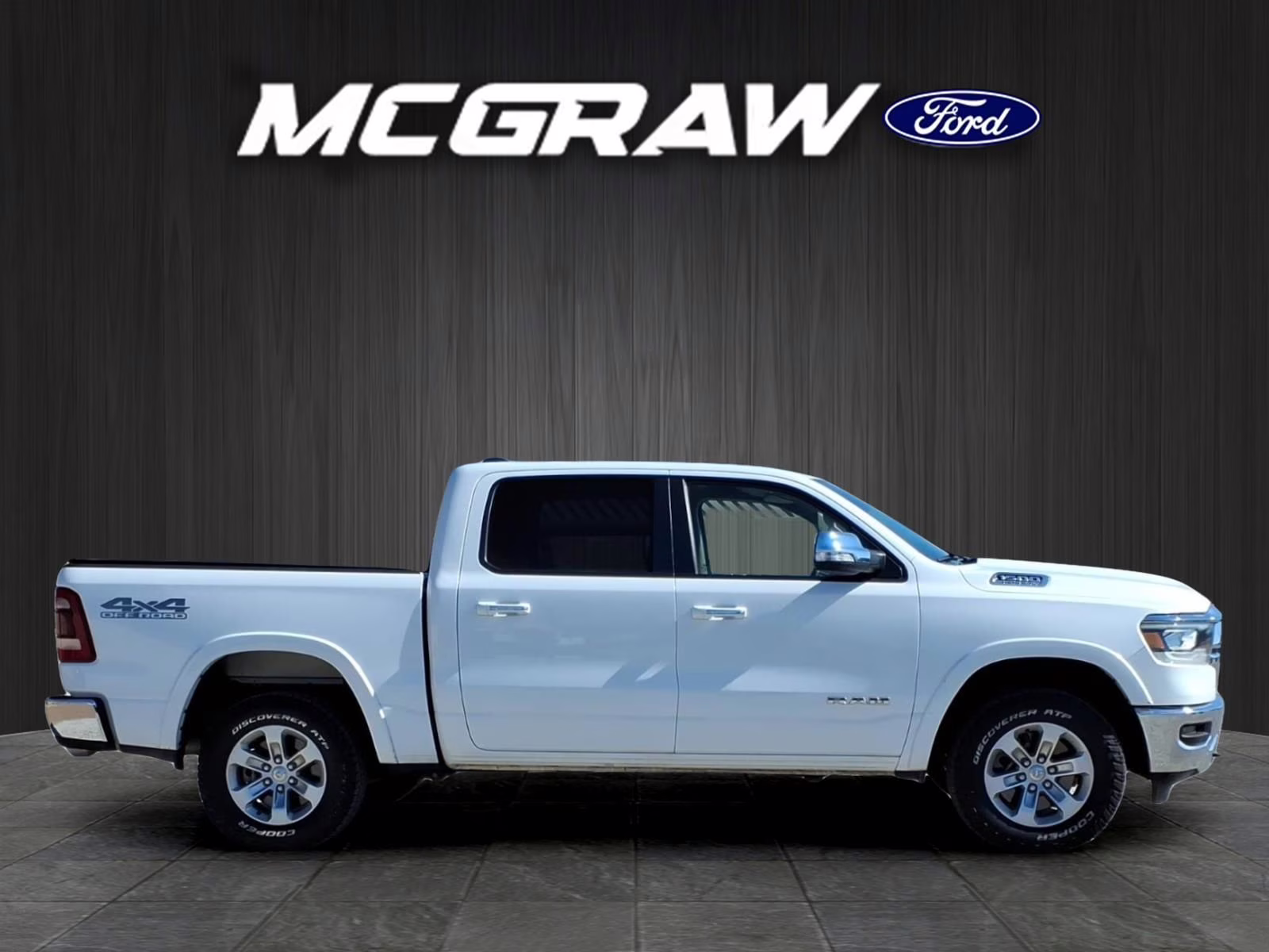 2020 Bright White Clearcoat Ram 1500 Laramie 4X4 Truck